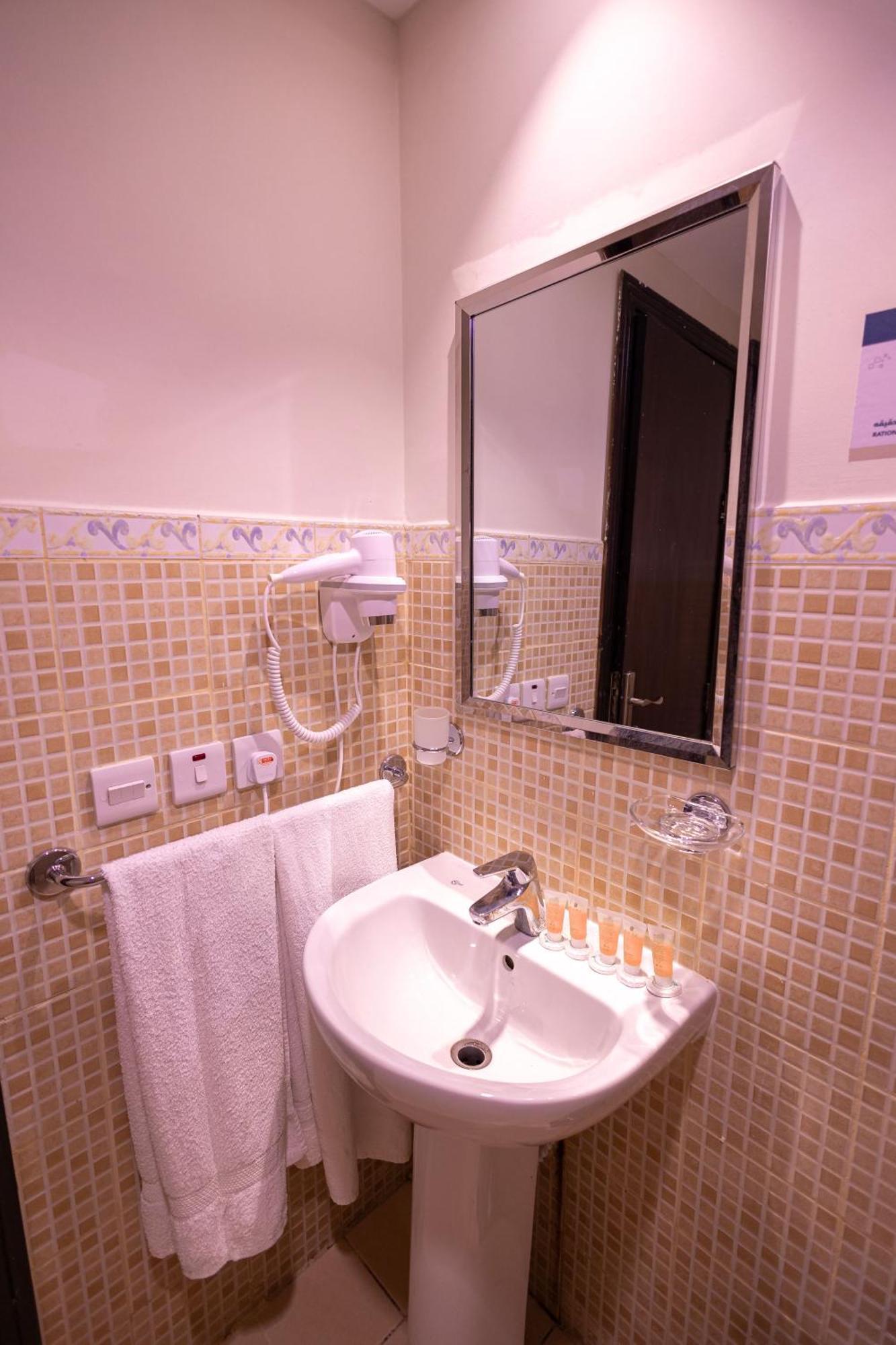 مرجان أنوار الروضة Appartement Mekka Buitenkant foto