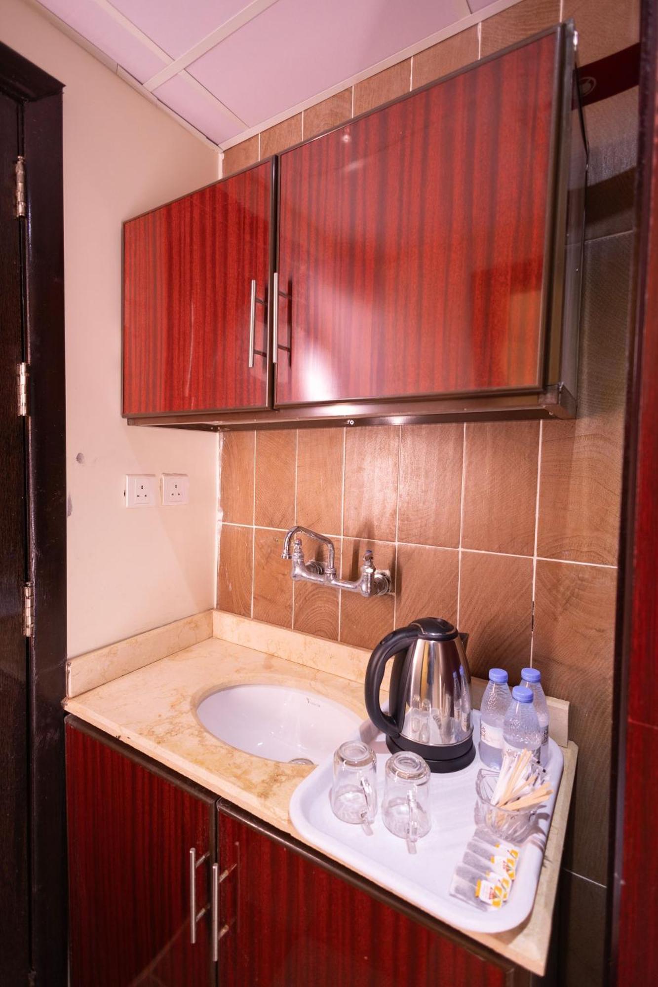 مرجان أنوار الروضة Appartement Mekka Buitenkant foto